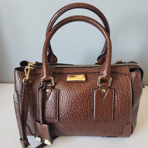 Burberry Bag "EUC" - Picture 2 of 16